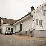 Vakker - Stor Parkeringsplass 10min Fra Appartamento Bergen