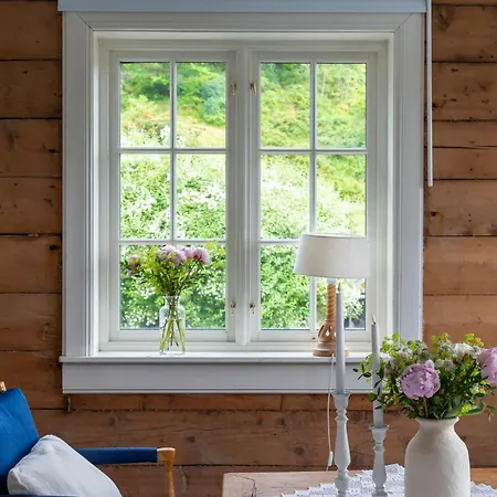 Vakker - Stor Parkeringsplass 10min Fra Apartamento *