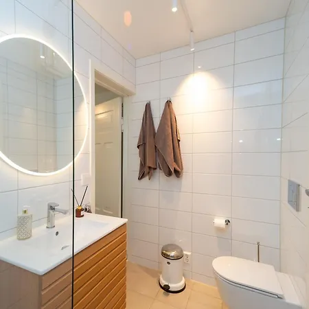 Apartamento Historisk Sjarm - Moderne Komfort 10min Fra *