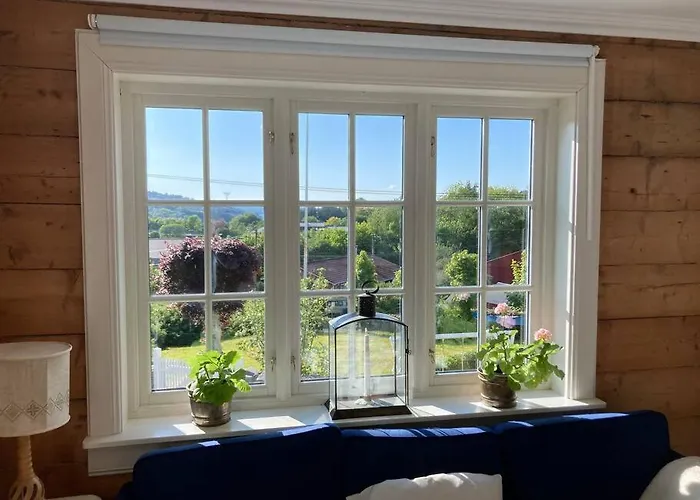 Lägenhet Vakker - Stor Parkeringsplass 10min Fra Bergen