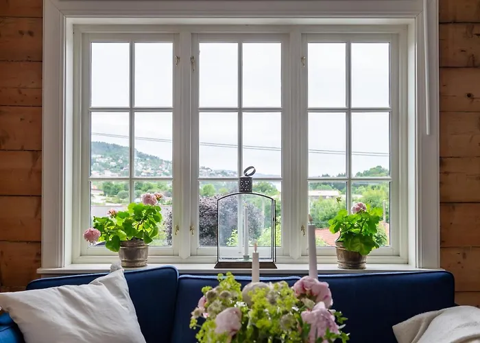 Vakker - Stor Parkeringsplass 10min Fra *