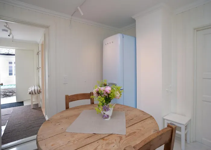 Apartament Vakker - Stor Parkeringsplass 10min Fra Bergen